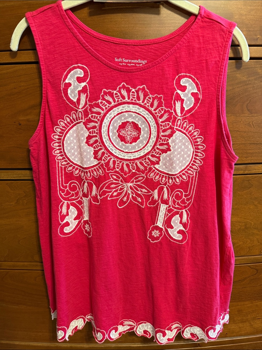 Soft Surroundings Hot Pink Tank Top with White Embroidered Medallion